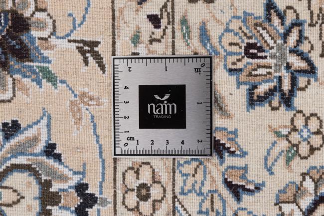 Nain 9La - 10