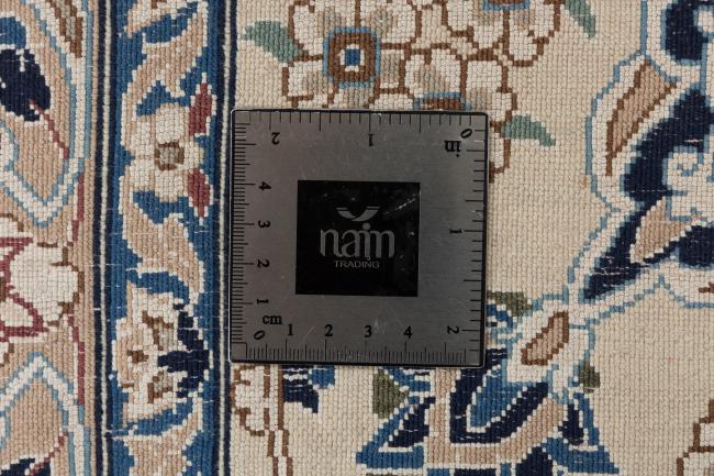Nain 9La - 12