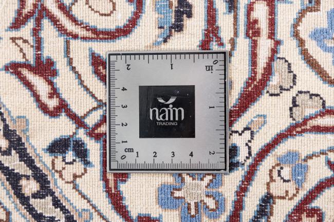 Nain 9La - 10