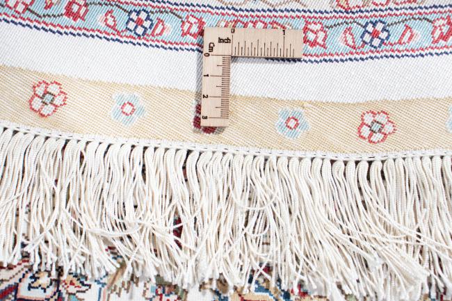 China Silk Hereke - 4