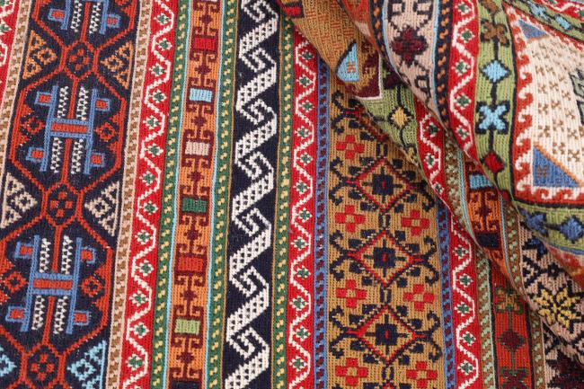 Kilim Soozani - 8