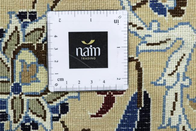 Nain 9La - 11