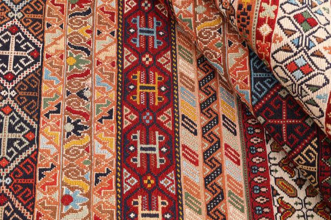 Kilim Soozani - 8