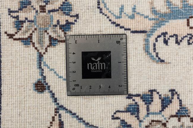 Naim - 7