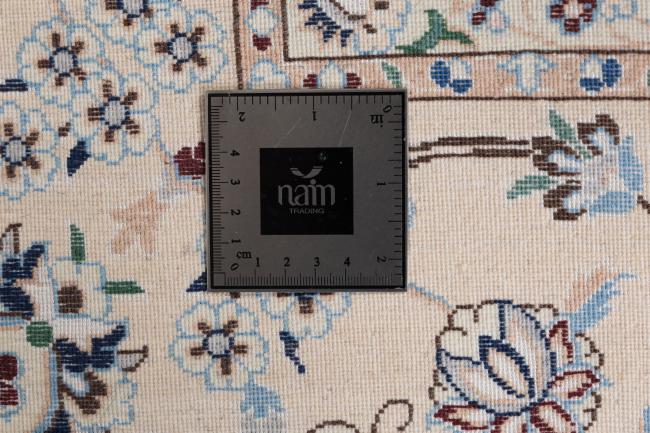 Nain 6La Signed - 9
