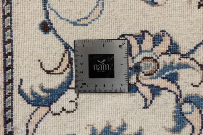 Naim - 7