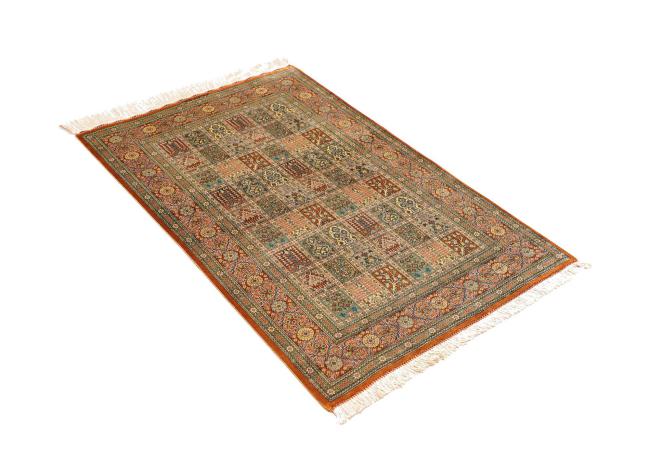 Ghom Silkki - 2