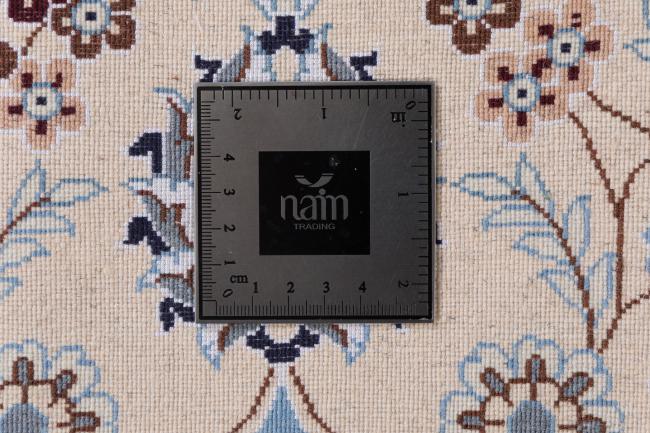 Nain 6La Signed - 10