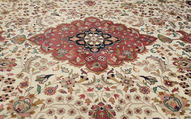 Indo Tabriz Royal - 3