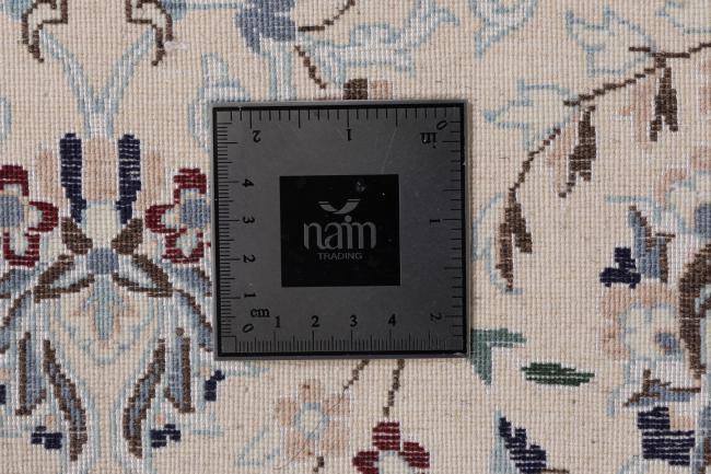 Nain 6La Signed - 9