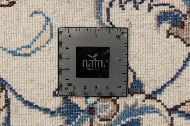 Naim - 7