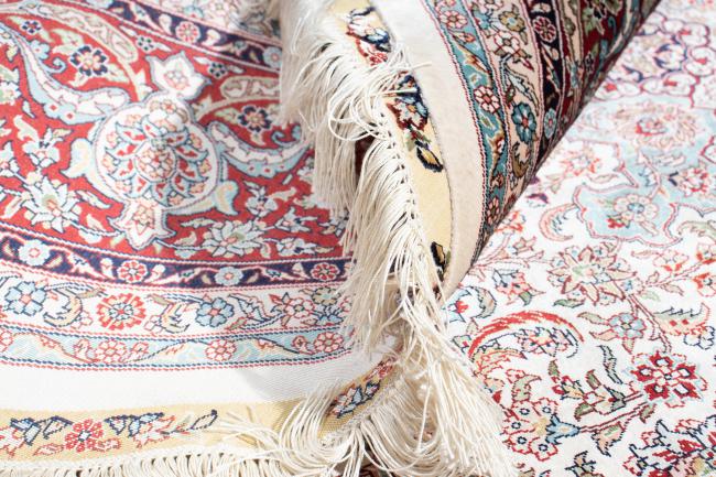 China Silk Hereke - 3