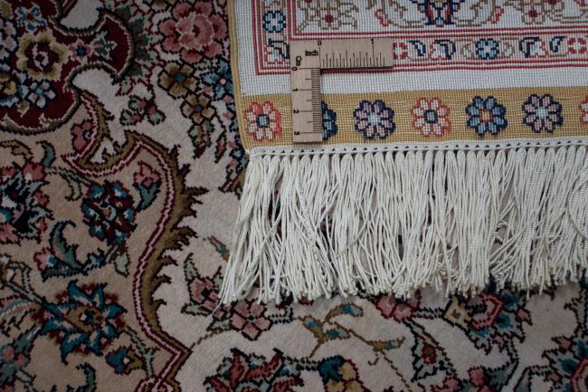 China Silk Hereke - 6