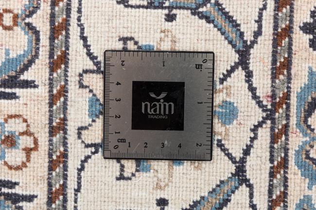 Naim - 10