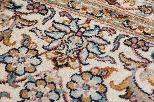 Kashmir Silk Single Knot - 12
