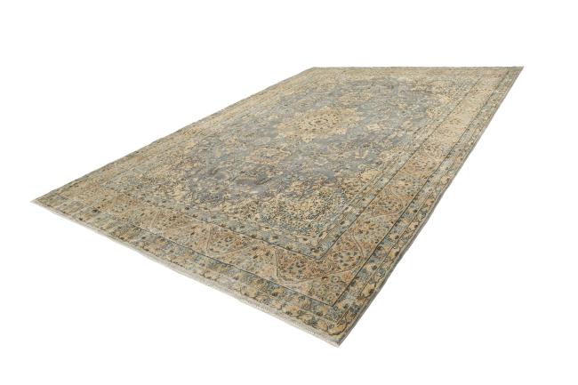 Vintage Kirman - 10
