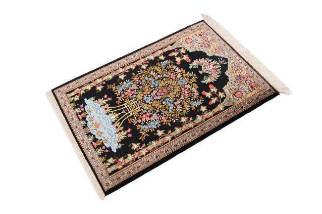 Qum Zijde Signed Motevasel - 2