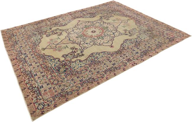 Kerman Lavar Antique - 2