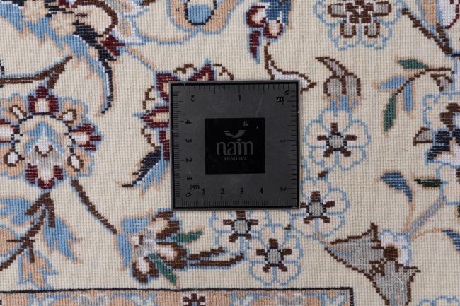 Nain 6La Signed - 10
