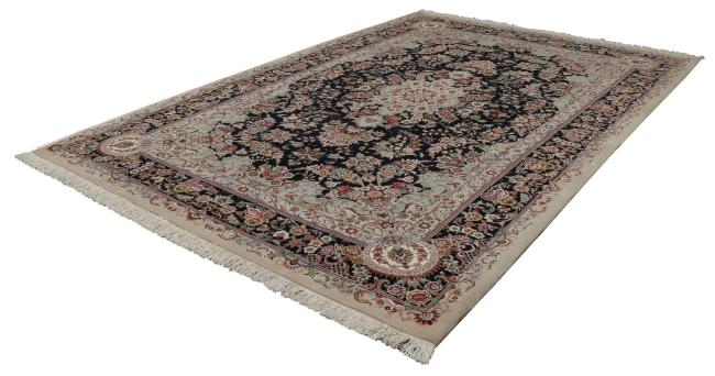 Ghom Sherkat Silkerenning - 3