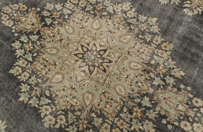 Vintage Kerman - 4