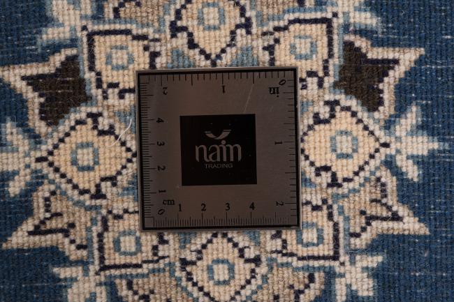 Naim - 4