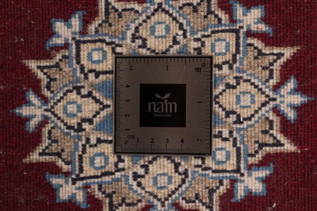 Naim - 4