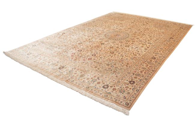 Qum Silk - 2