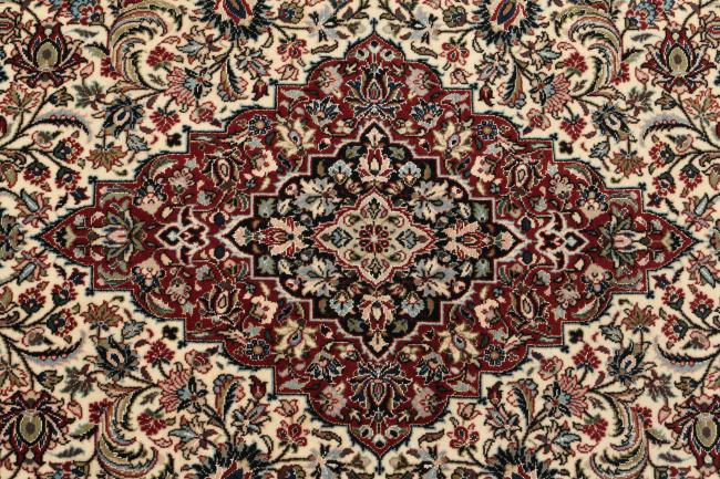 Qum Sherkat Zijden Pool - 5