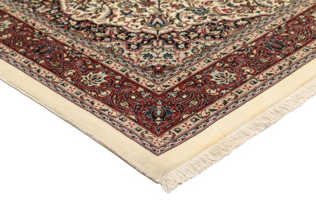 Qum Sherkat Zijden Pool - 6