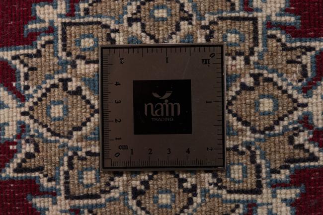 Naim - 4