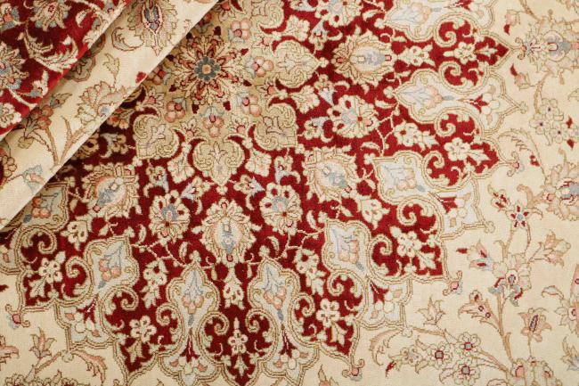 Qum Silk - 2