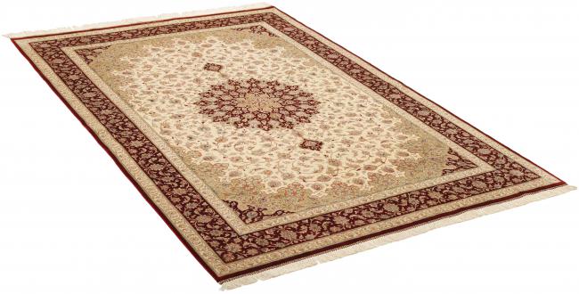 Qum Silk - 4