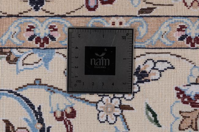Nain 6La Signed - 9