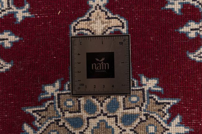 Naim - 4