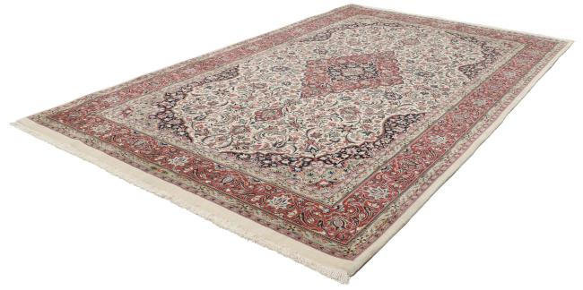 Ghom Sherkat Silkerenning - 3