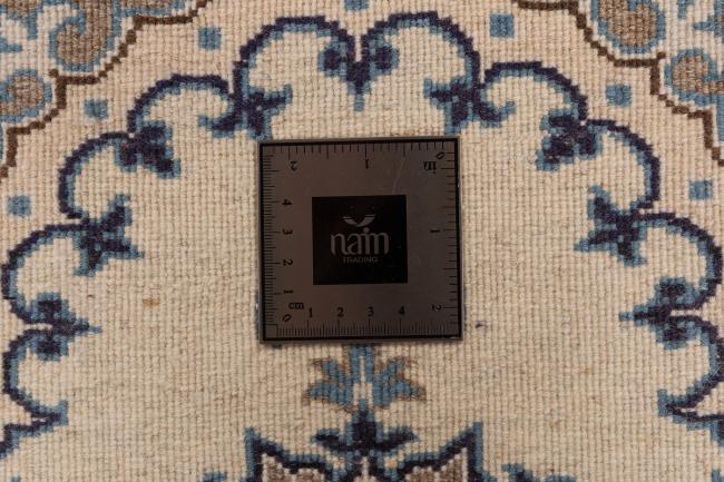 Naim - 4