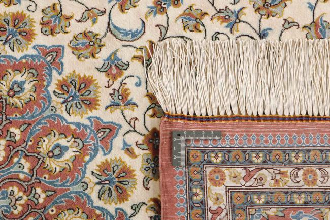 Qum Silk - 1
