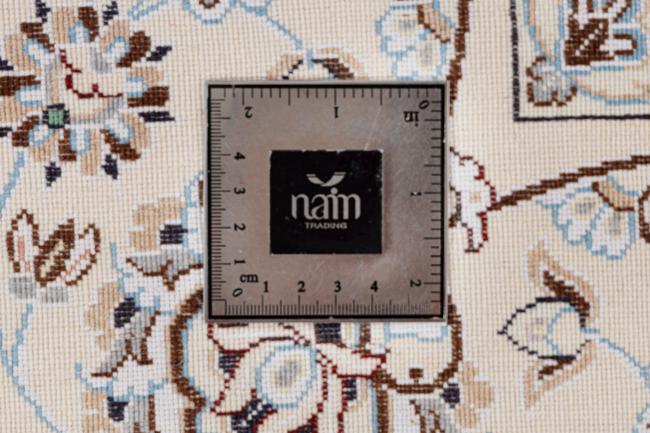 Nain 6La - 9