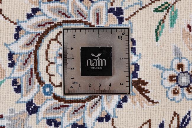 Nain 9La - 10