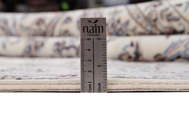 Nain 6La - 9