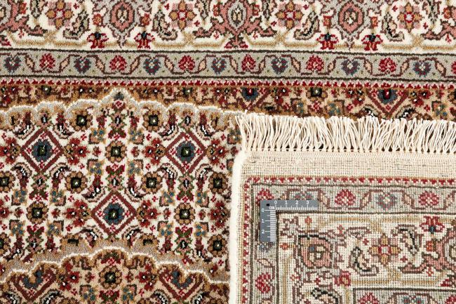 Indo Tabriz Royal - 1