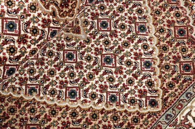 Indo Tabriz Royal - 2