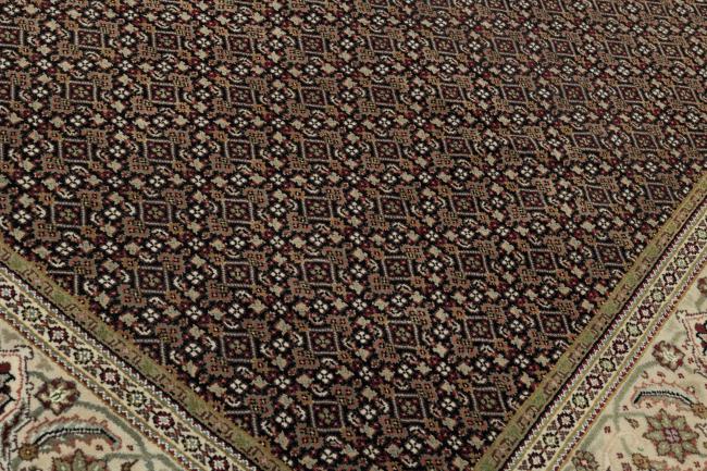 Indo Tabriz - 4