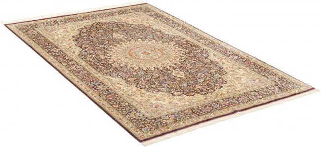 Qum Silk - 4