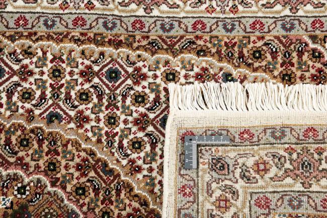 Indo Tabriz Royal - 1