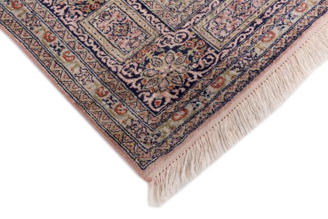 Kashmir Silkki - 5