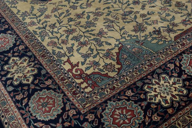 Indo Tabriz - 4