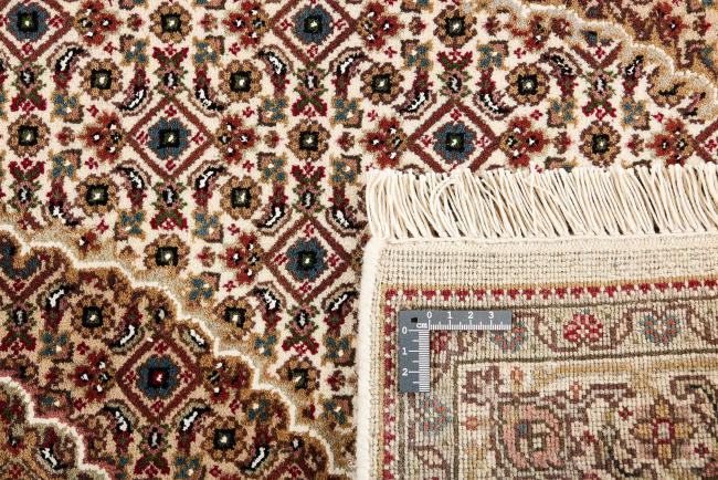 Indo Tabriz Royal - 1
