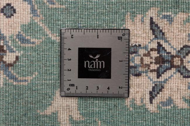 Naim - 8